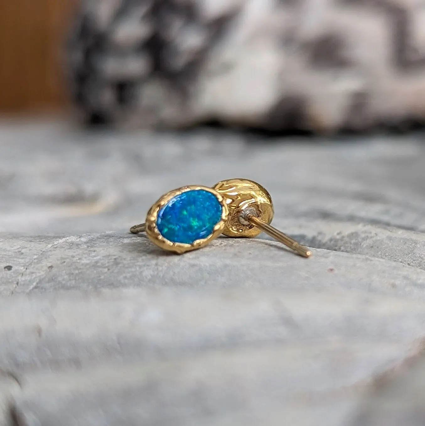 Blue Australian Opal stud earrings in 18k Gold