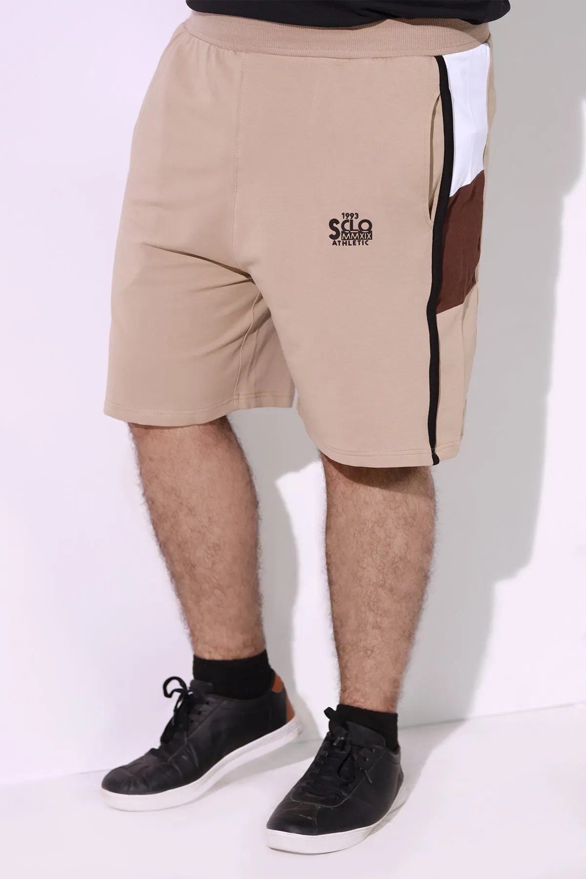 Carafe Grid Shorts (Plus Size) - P22 - MSH022P