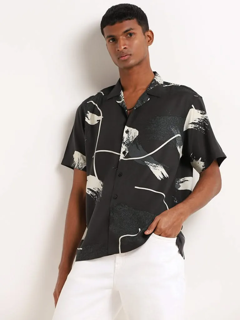 Nuon Black Graphic-Print Relaxed Fit Shirt